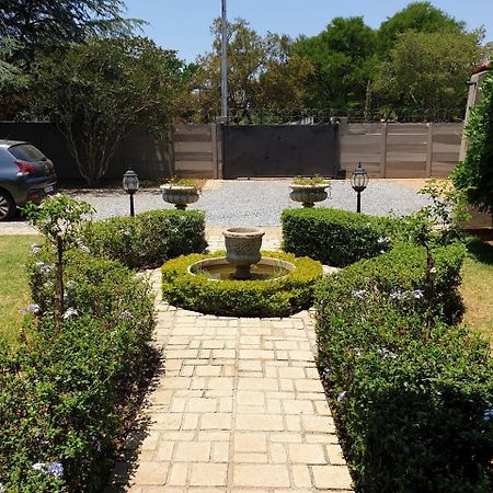 Nouveau Studios Pretoria Bagian luar foto