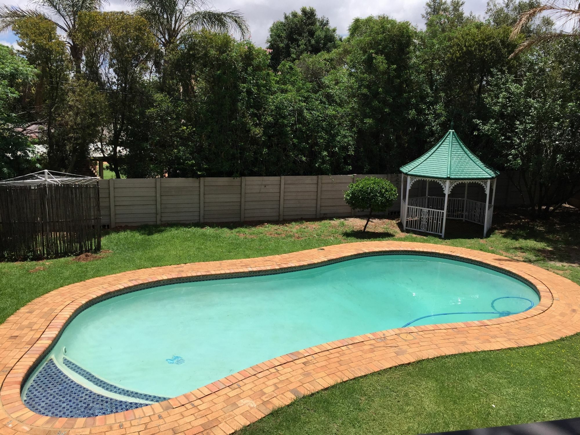Nouveau Studios Pretoria Bagian luar foto
