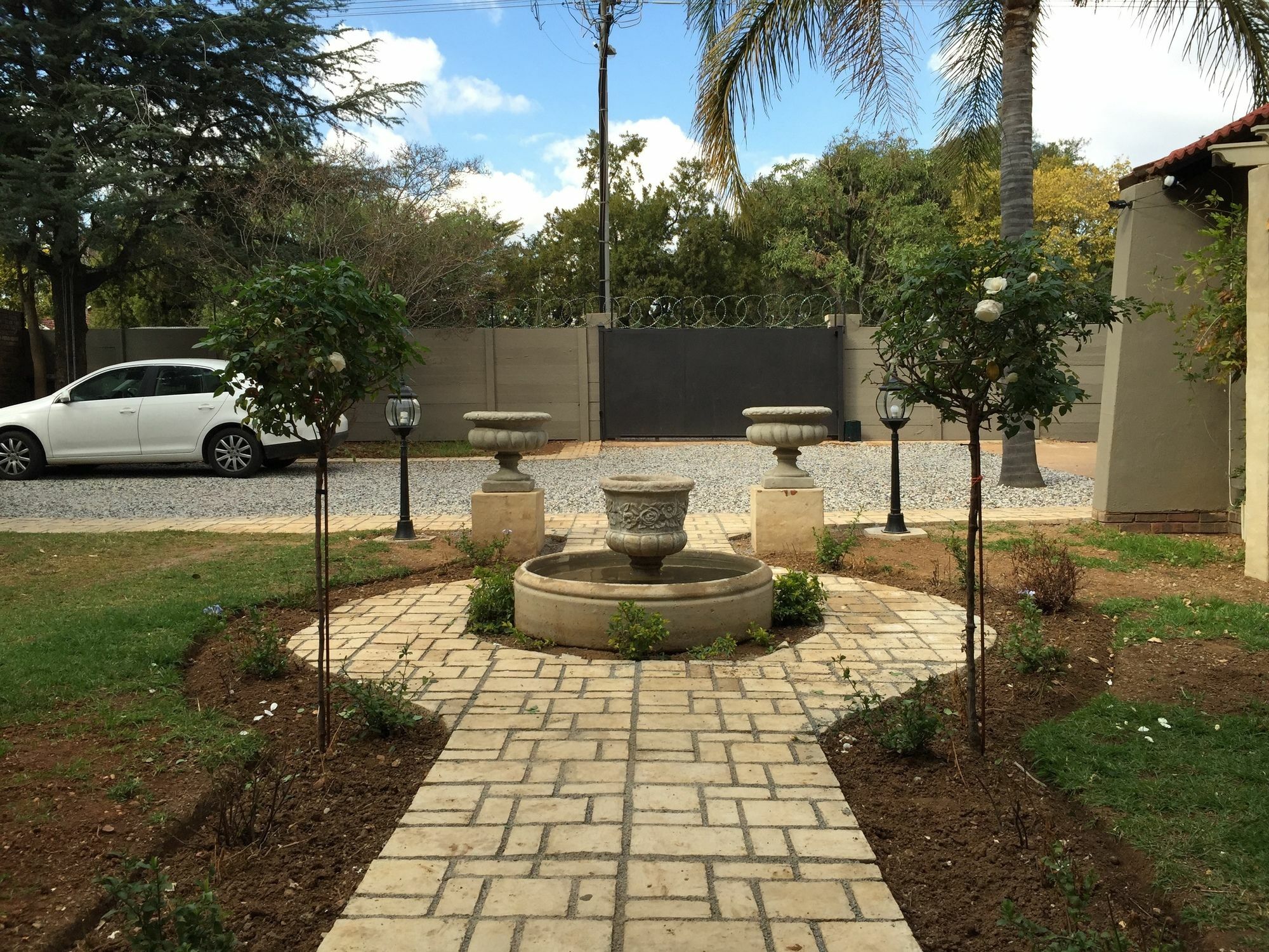 Nouveau Studios Pretoria Bagian luar foto