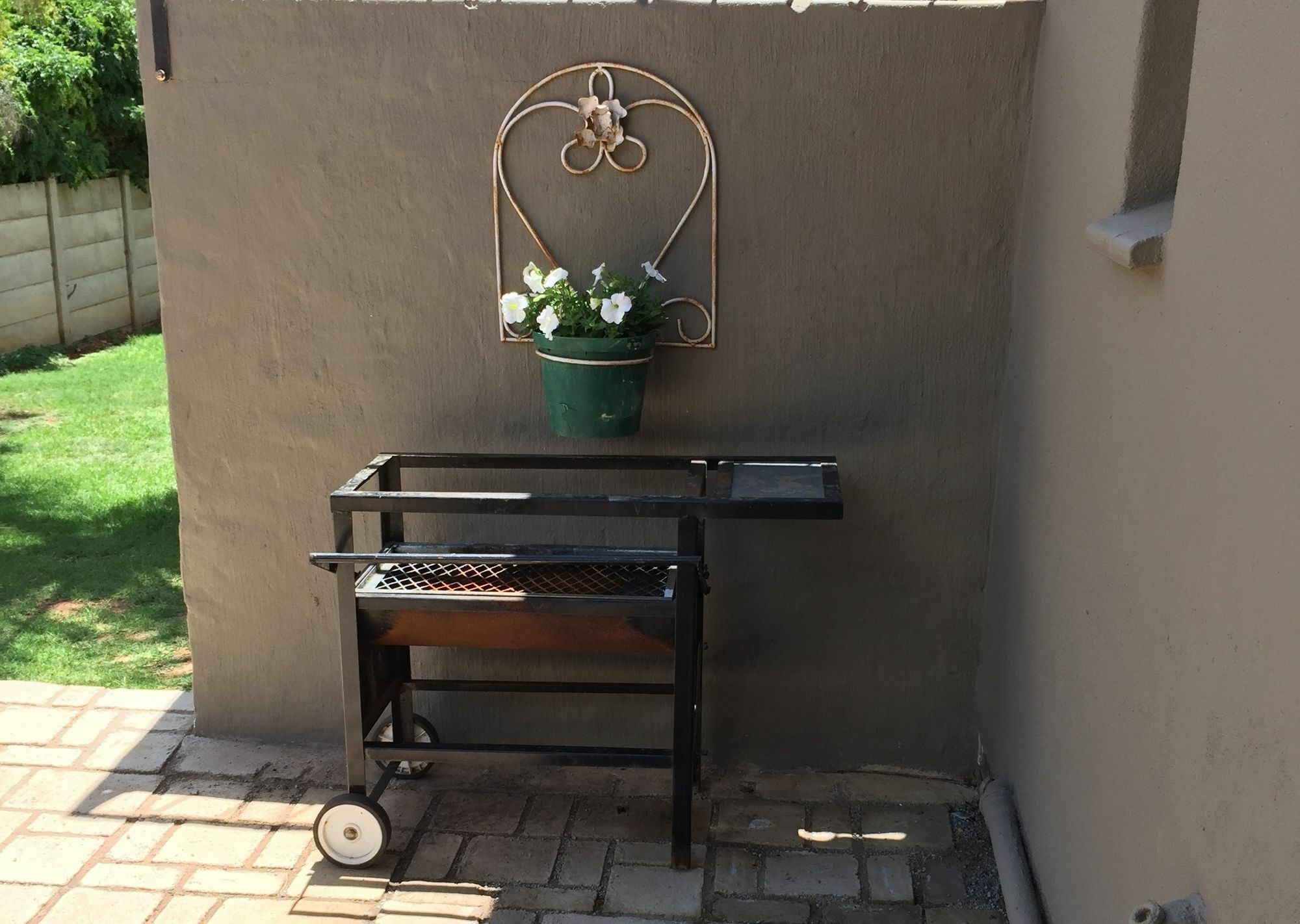 Nouveau Studios Pretoria Bagian luar foto